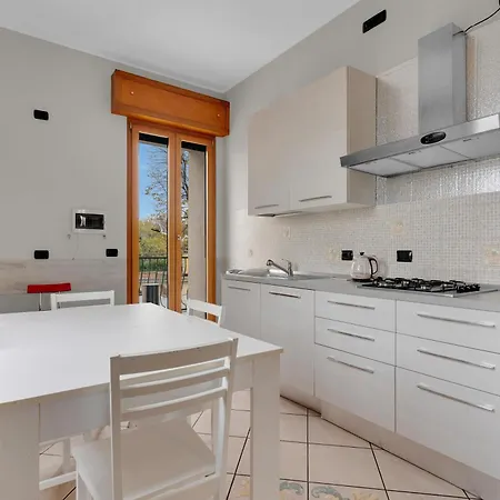 Apartment Mug1 -sesto San Giovanni- Comfort House - Sesto San Giovanni
